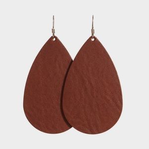 Nickel and Suede Large Teardrop Leather Earrings Cognac